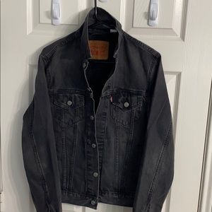 Levi’s black/gray “Trucker” Jean Denim Jacket